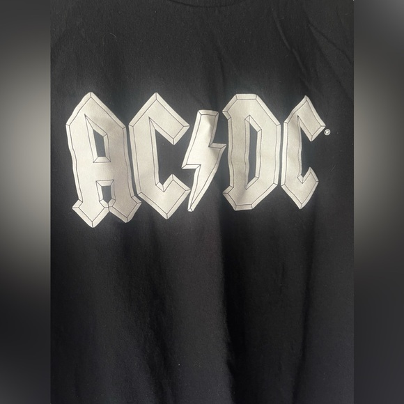 ACDC Unisex Tshirt - Picture 2 of 4